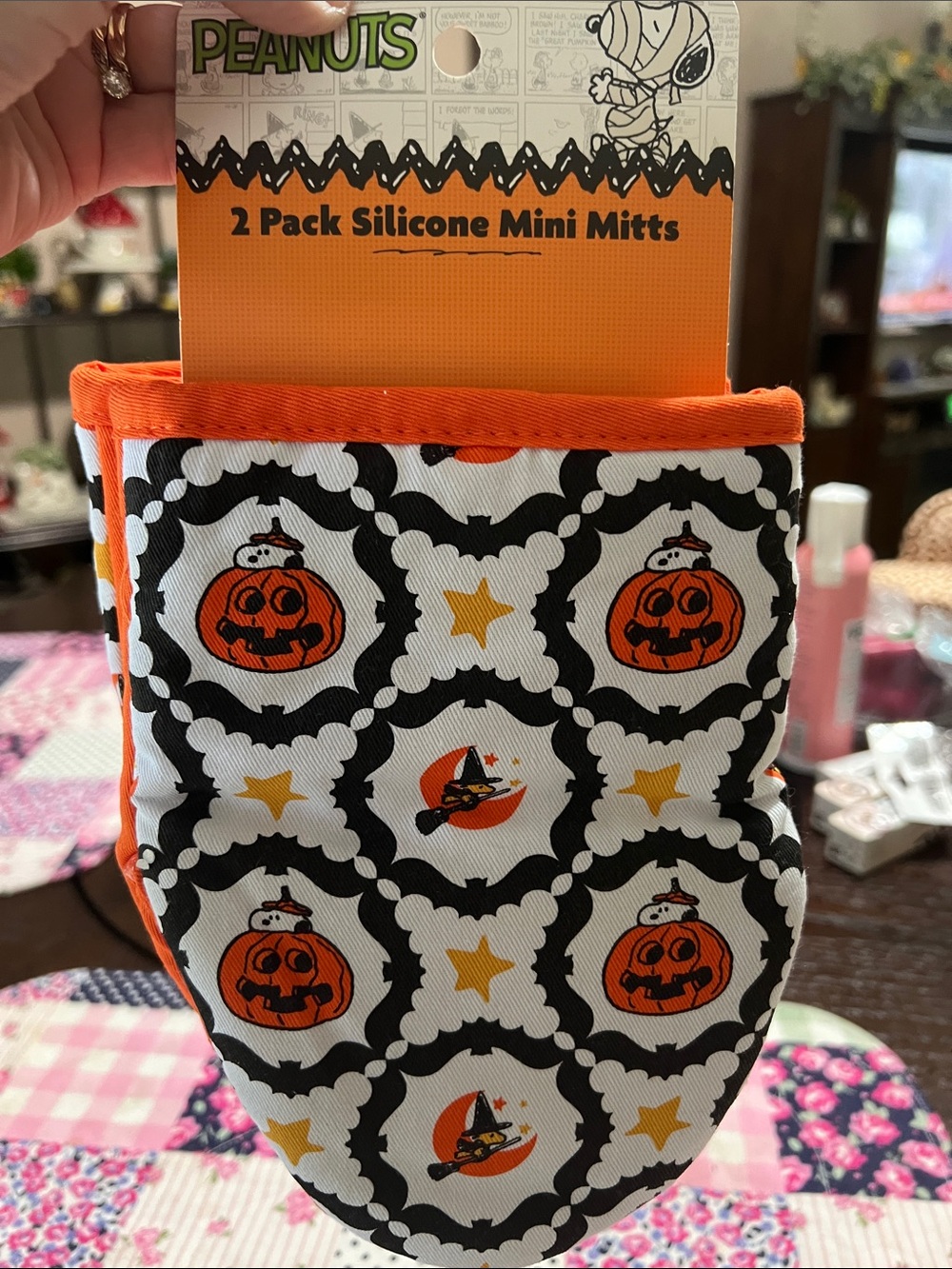 New Peanuts Orange and Black Kids Silicone Mini Mitts with Pumpkin Pattern